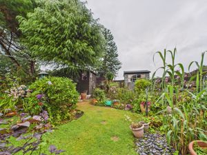 Photo 21- click for photo gallery